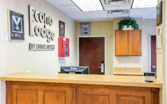 Econo Lodge