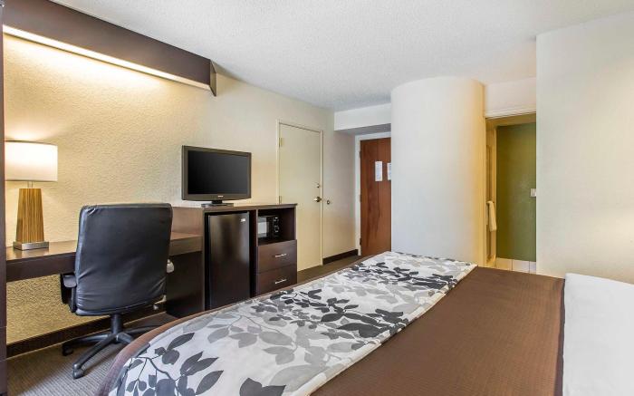 Sleep Inn & Suites
