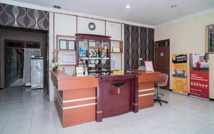 RedDoorz near Uniska Banjarmasin