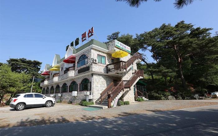 Kkotjipureunsol Pension