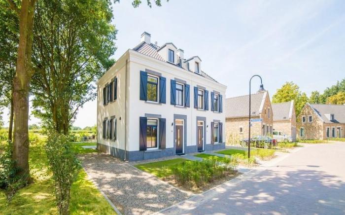Luxury Villa in Maastricht with Sauna
