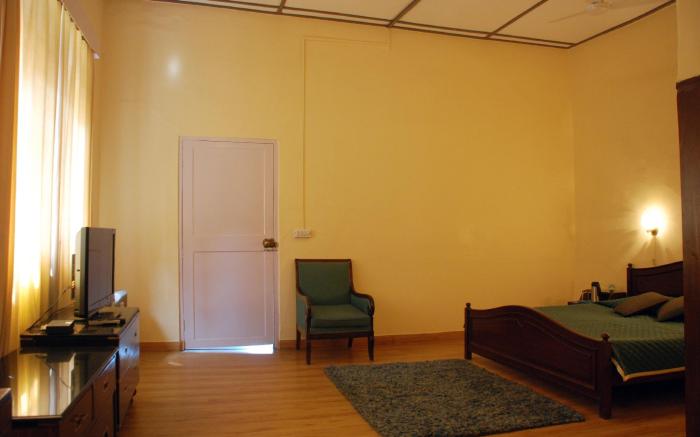 Alasia Hotel