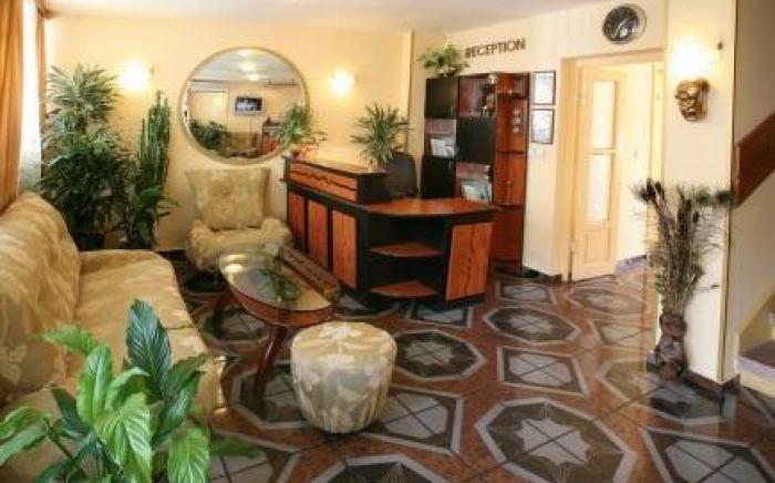 Hotel Color
