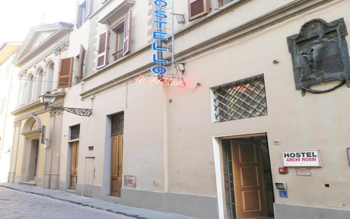 Hostel Archi Rossi