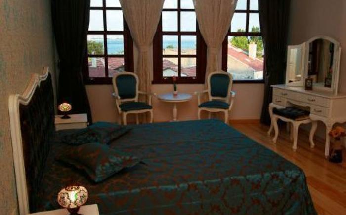 Esans Hotel