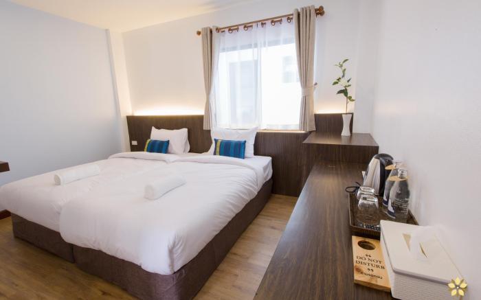 La Burie Gallery Hotel