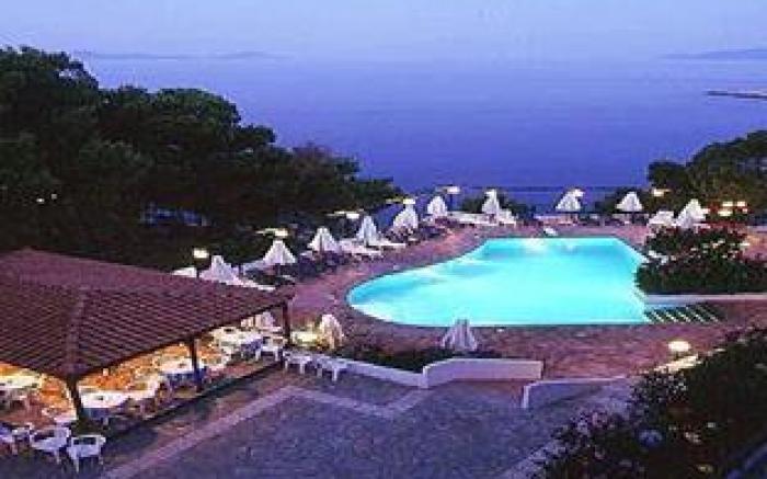 Paradise Hotel