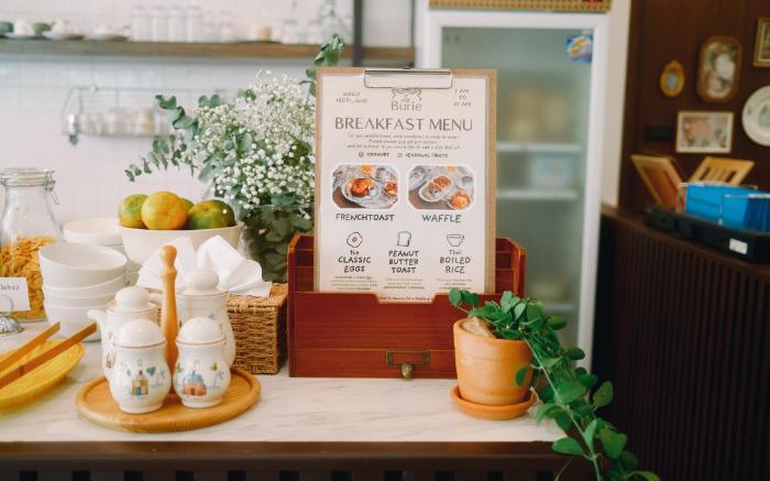 La Burie Gallery Hotel