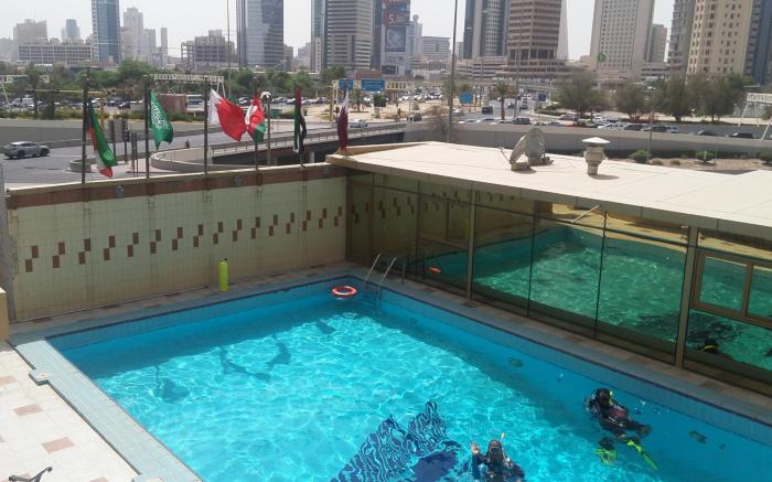 Kuwait Continental Hotel