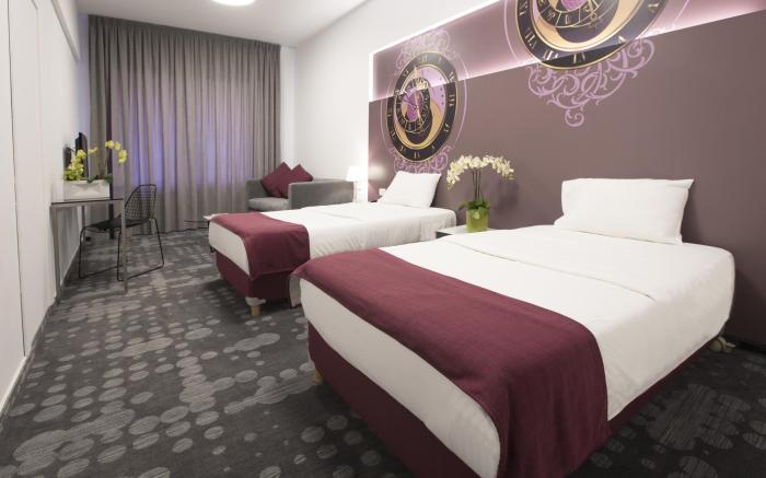Hotel 35 Rooms