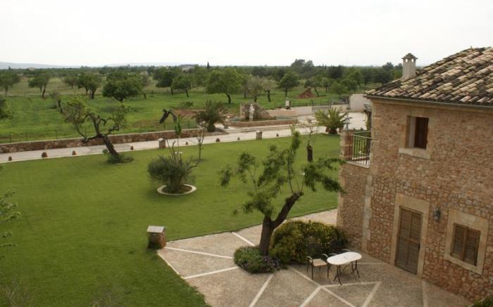 Es Quatre Cantons Hotel