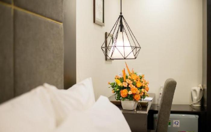 Rising Dragon Palace Hotel