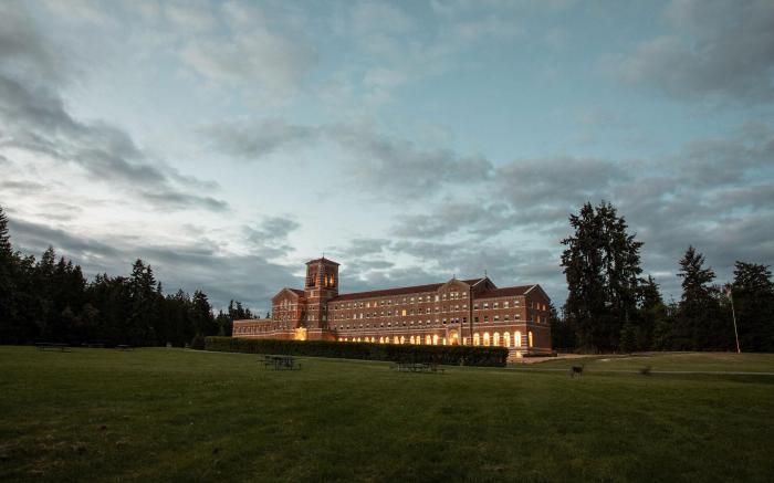 The Lodge at St Edward Park