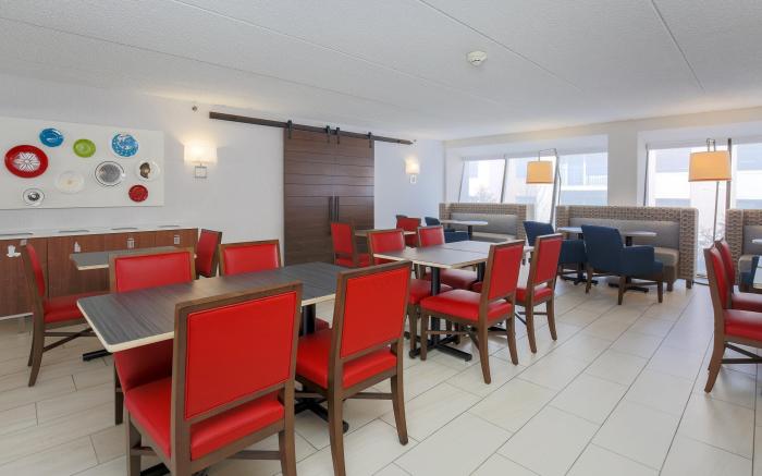 Holiday Inn Express Milwaukee - West Medical Center By IHG