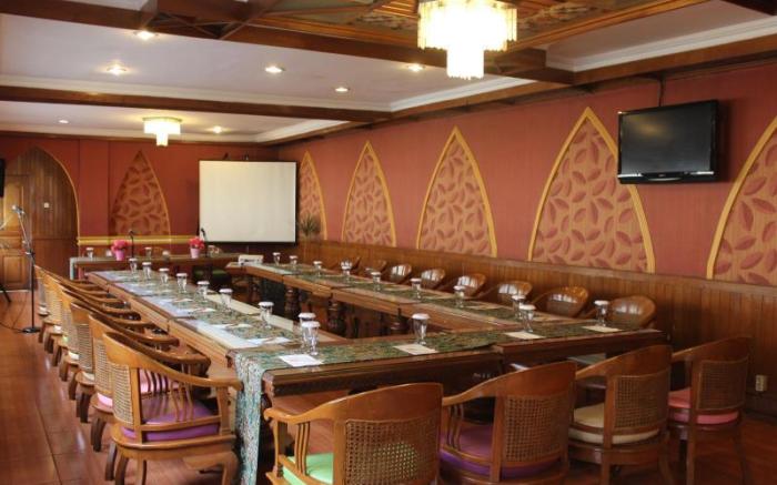 Lingga Hotel