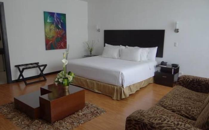 Hotel Varuna