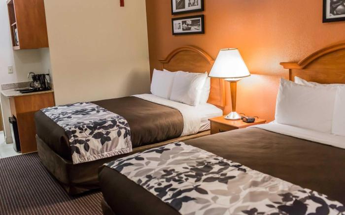 Sleep Inn & Suites Stafford - Sugarland