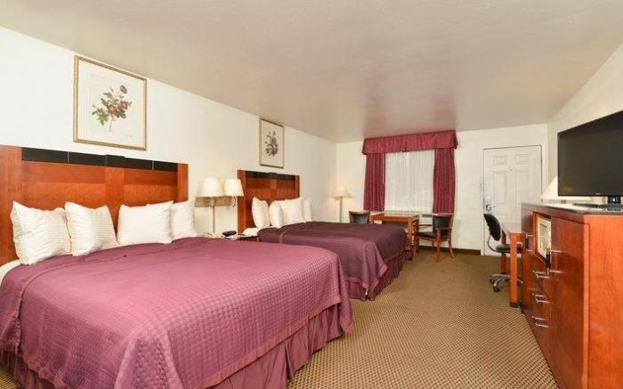 Best Western Executive Inn