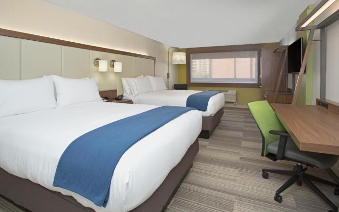 Holiday Inn Express & Suites Platteville By IHG
