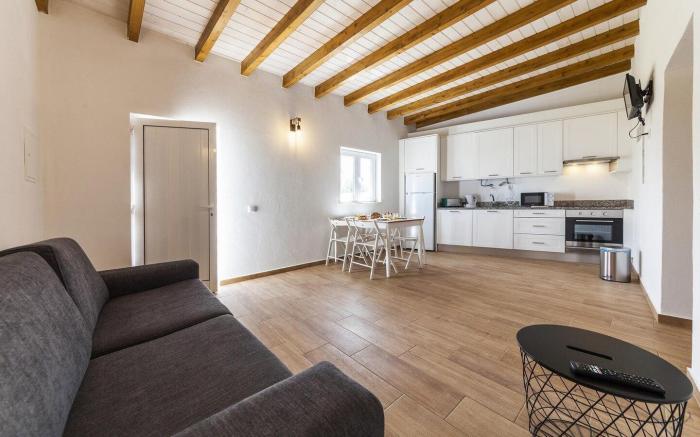 I5-3Bed Apartment in St. Johns Countryside Getaway