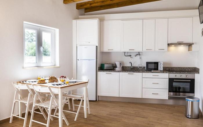 I5-3Bed Apartment in St. Johns Countryside Getaway