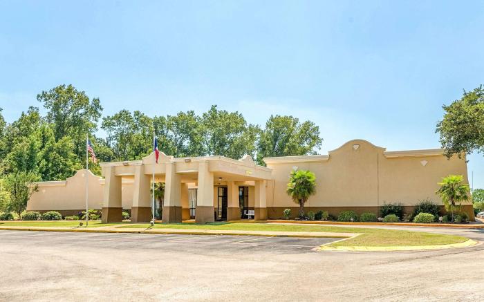 Motel 6 Henderson, TX