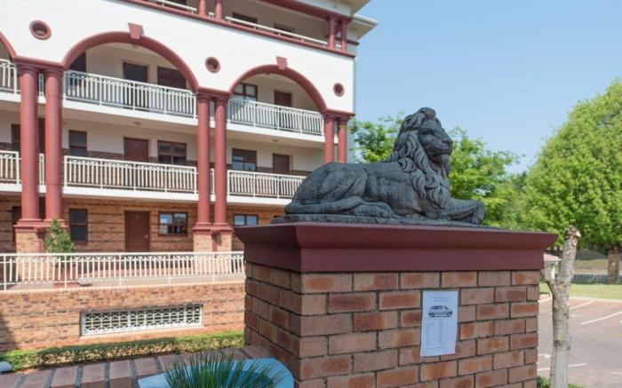 Sandton Times Square Serviced Apartments