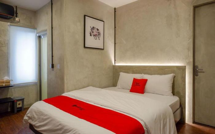 RedDoorz Plus near Kawasan Sam Poo Kong Semarang
