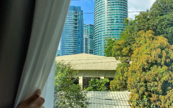 UNWND Flats - Makati