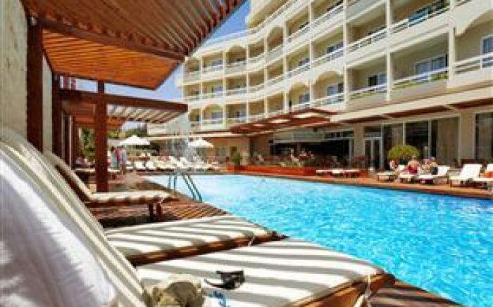 Athineon Hotel