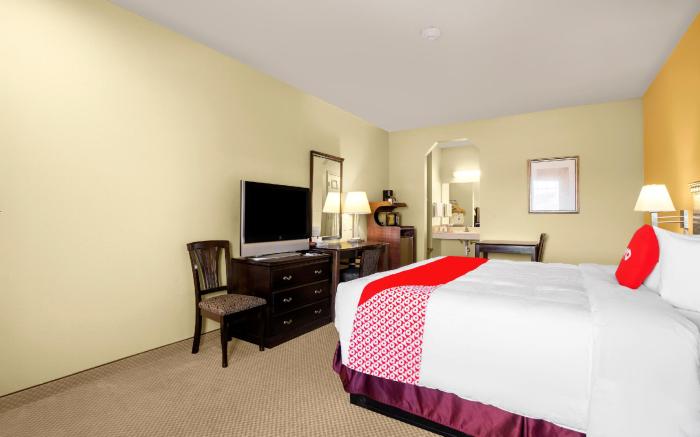 OYO Hotel Valley View TX, I-35