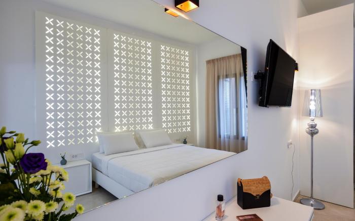 Elia Portou Luxury