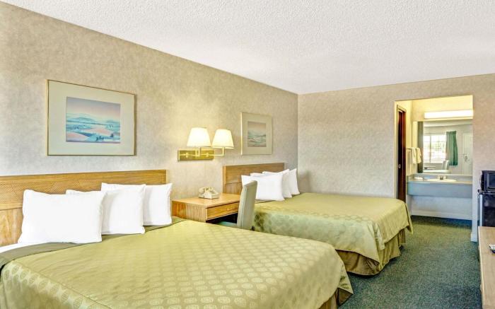 Days Inn by Wyndham Carson City