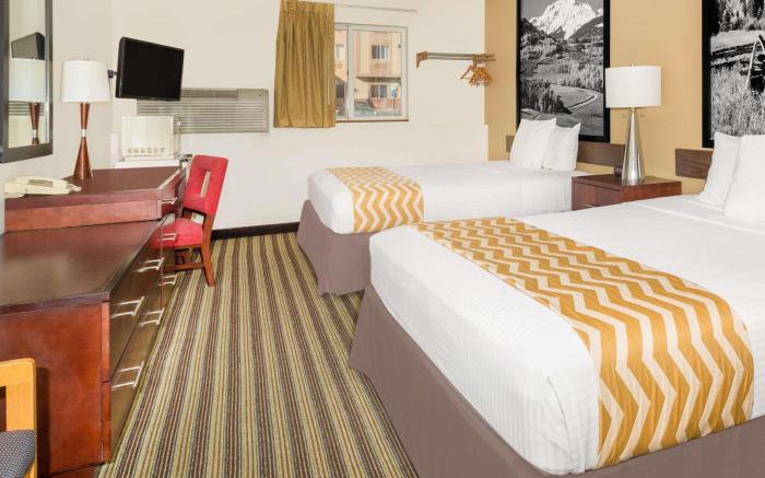 Travelodge by Wyndham Loveland/Fort Collins Area