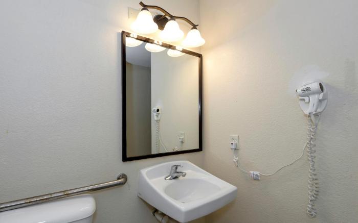 Quality Inn & Suites Augusta Fort Eisenhower Area
