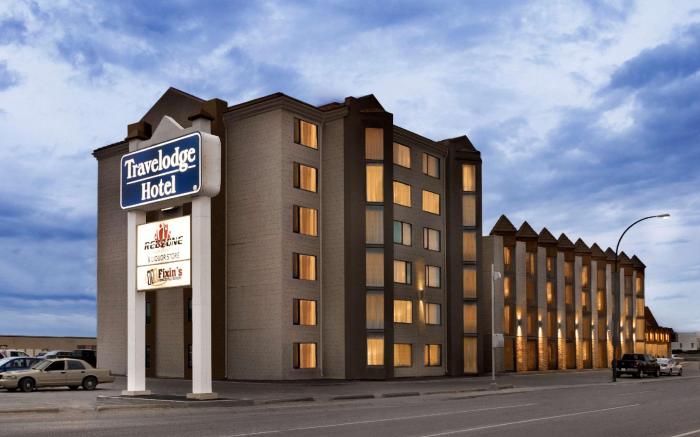 Travelodge by Wyndham Saskatoon