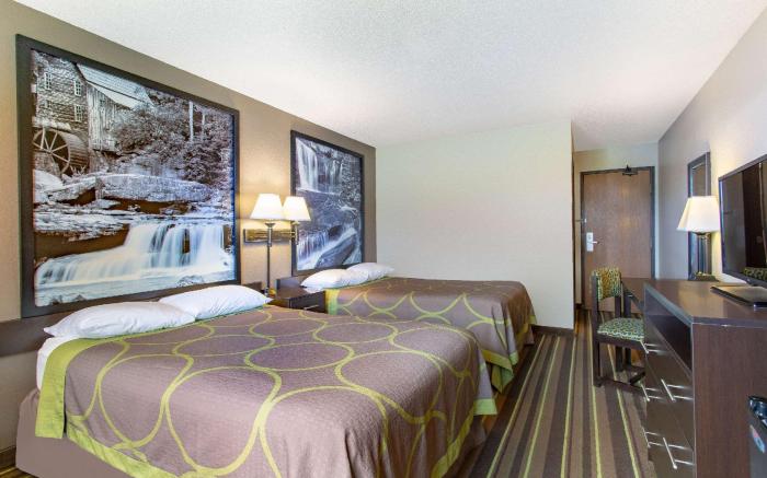 Super 8 By Wyndham Weston Wv