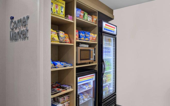 Fairfield by Marriott Inn & Suites Virginia Beach Oceanfront