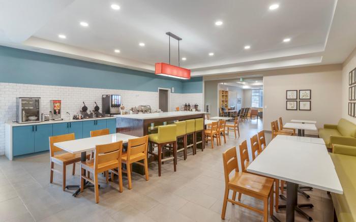 Country Inn & Suites By Radisson, Savannah Airport, GA