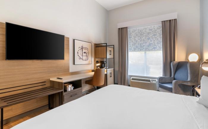 Country Inn & Suites By Radisson, Savannah Airport, GA