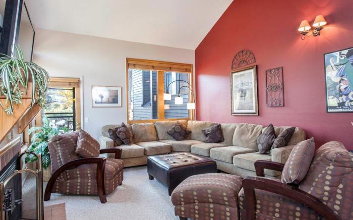 Red Pine Condominiums