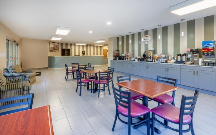 Super 8 By Wyndham La Grange Ky