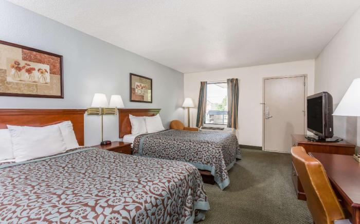 Days Inn by Wyndham Raleigh Glenwood-Crabtree