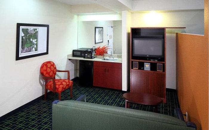 Fairfield Inn & Suites San Francisco San Carlos