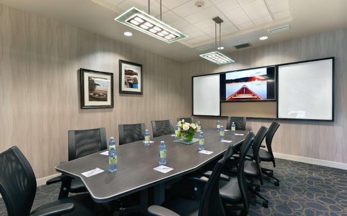 Oxford Suites Bellingham