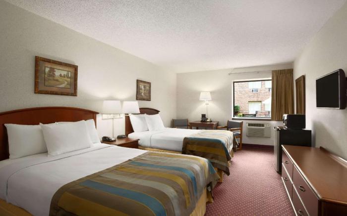 Days Inn by Wyndham Middletown