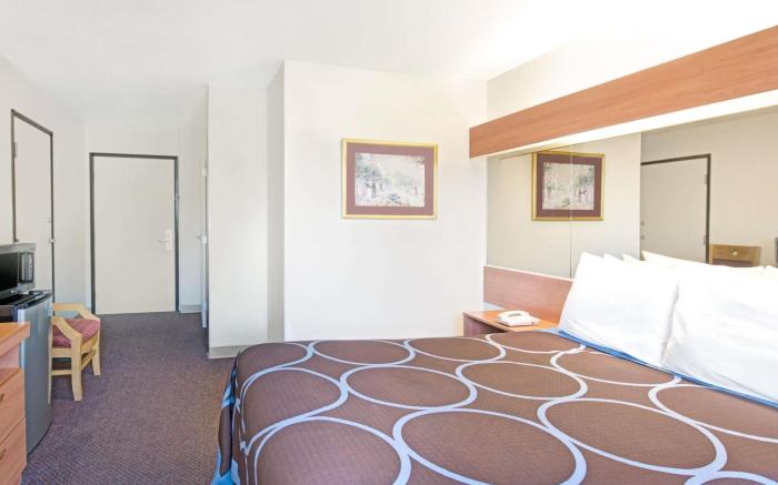SureStay by Best Western Sacramento South Natomas