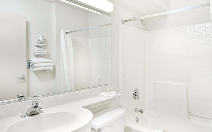 SureStay by Best Western Sacramento South Natomas