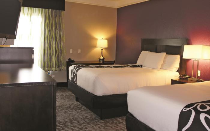 La Quinta Inn & Suites by Wyndham Pearland