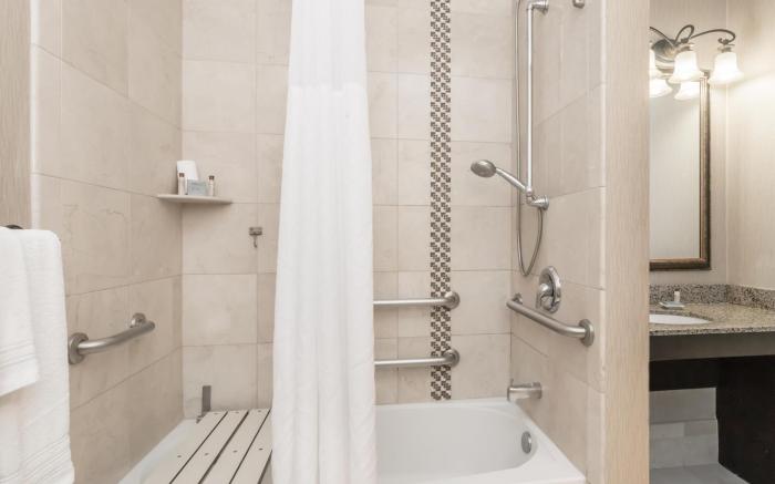 Hawthorn Extended Stay by Wyndham West Palm Beach